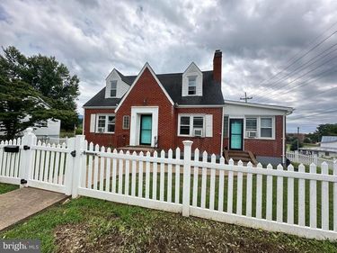 2 TERRACE LANE, LURAY, VA 22835