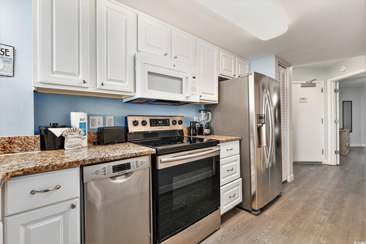 2201 S Ocean Blvd. Photo 17