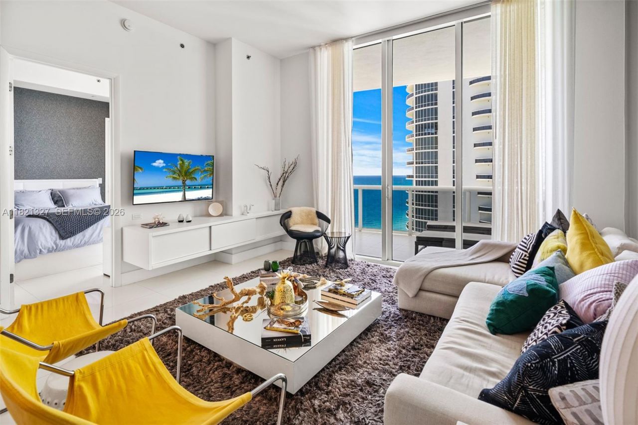 15901 Collins Ave, Unit 3302, Sunny Isles Beach, FL 33160 Photo
