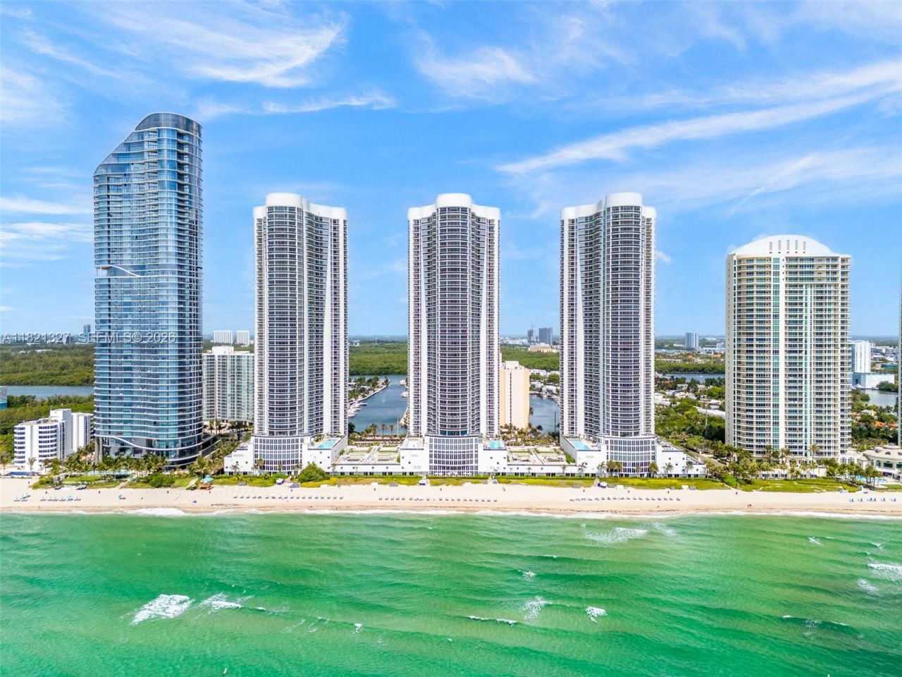 15901 Collins Ave, Unit 3302, Sunny Isles Beach, FL 33160 Photo