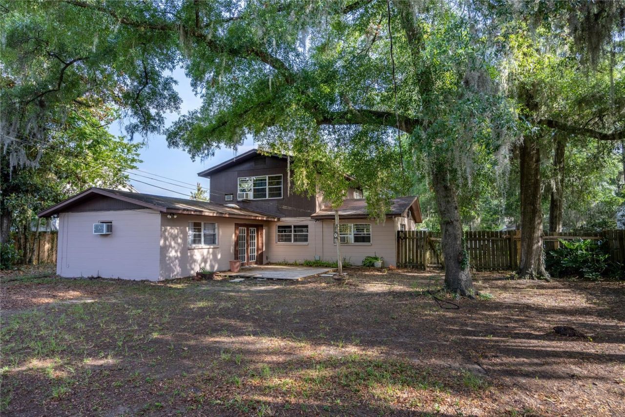 2147 NW 7th Place, Gainesville, FL 32603 Photo