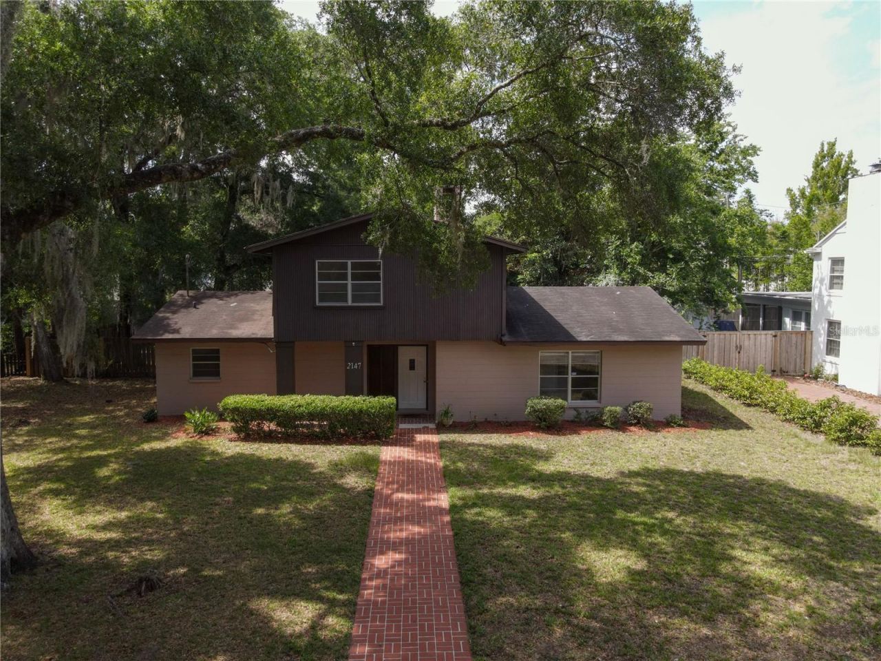 2147 NW 7th Place, Gainesville, FL 32603 Photo