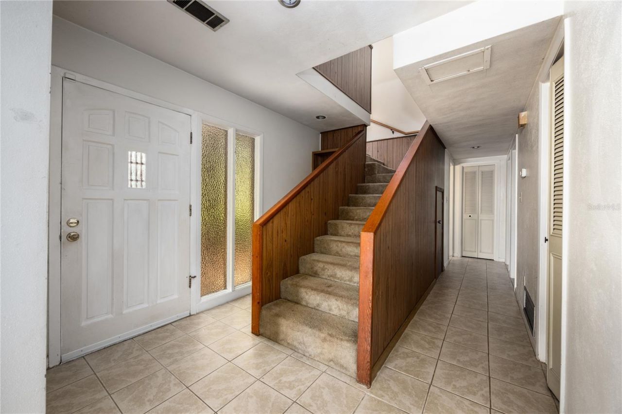 2147 NW 7th Place, Gainesville, FL 32603 Photo