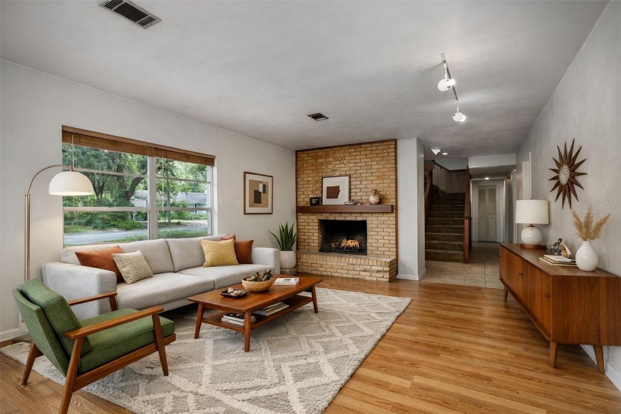 2147 NW 7th Place, Gainesville, FL 32603 Photo