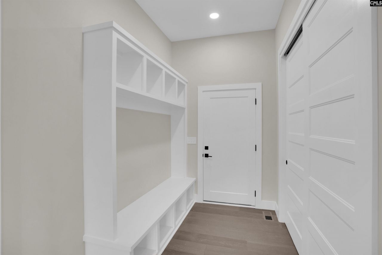 1040 Refuge Place Photo 26