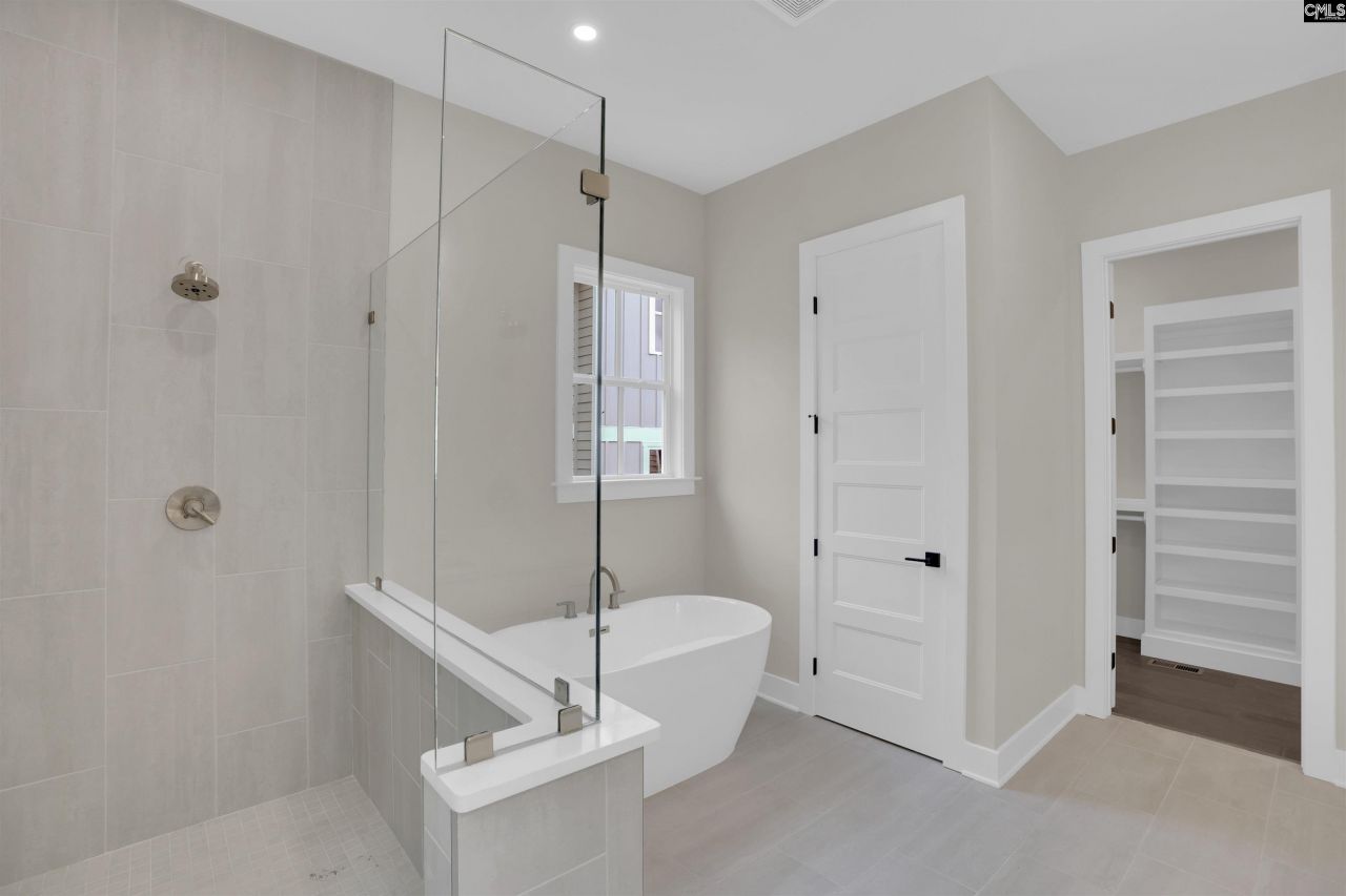 1040 Refuge Place Photo 32