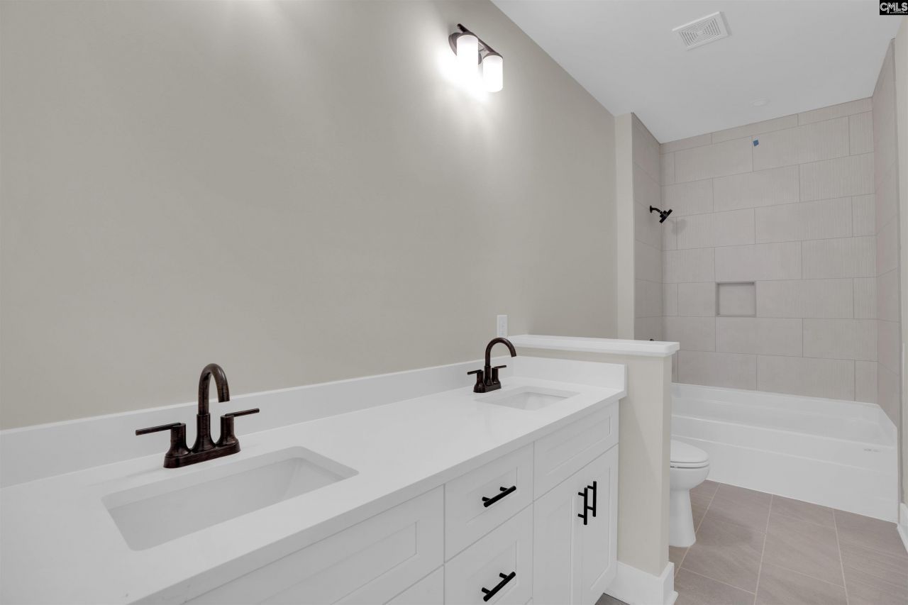 1040 Refuge Place Photo 38