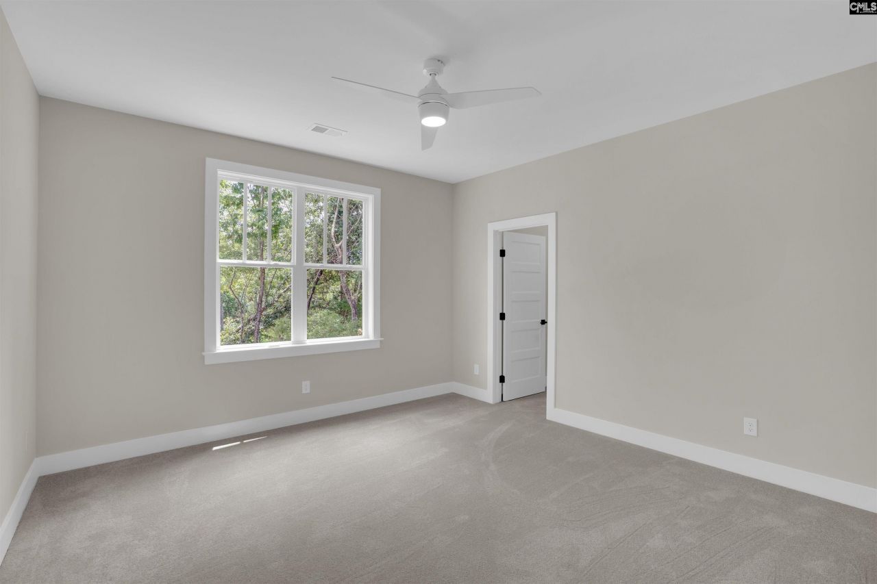 1040 Refuge Place Photo 39