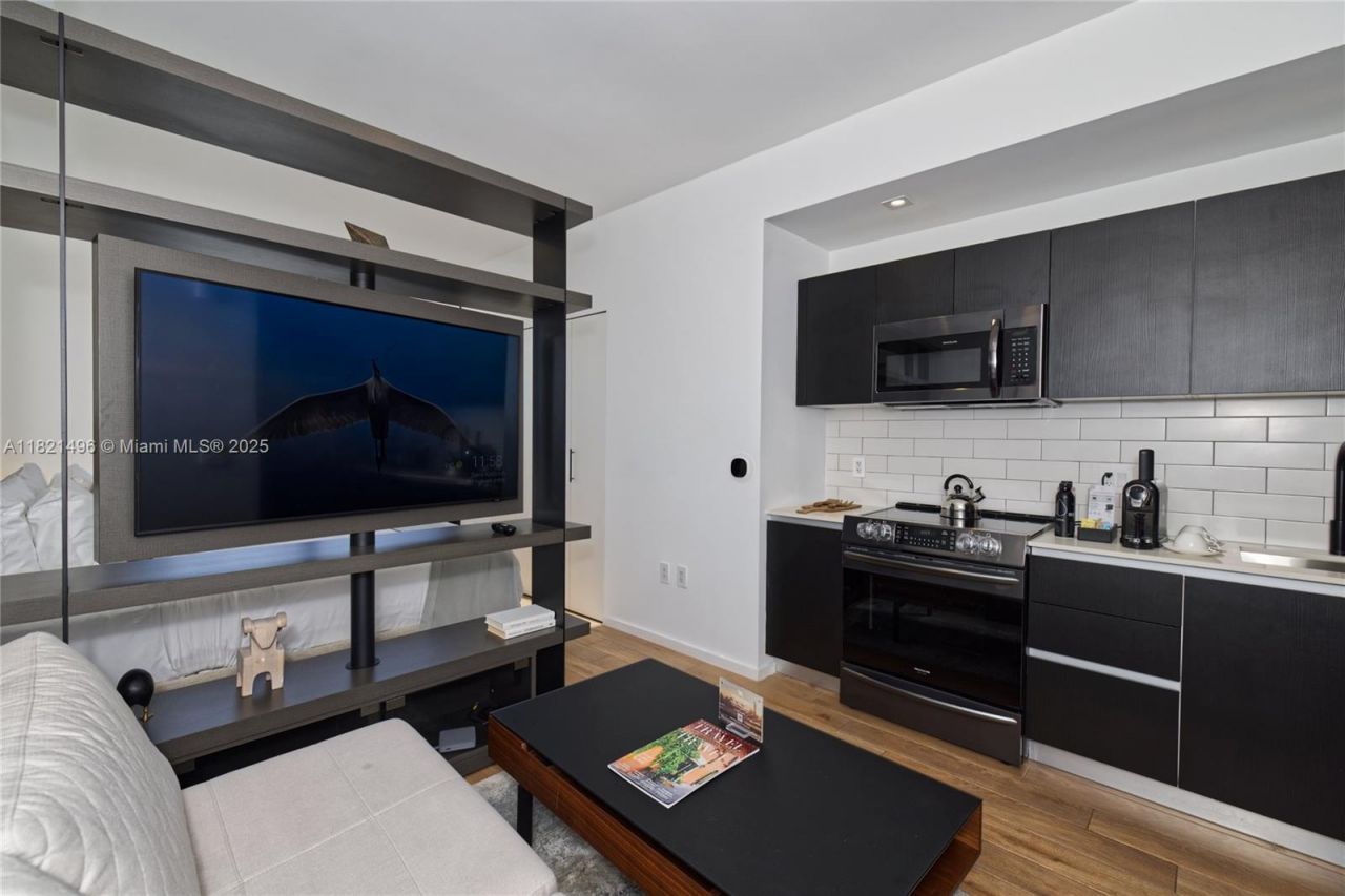 398 NE 5th St, Unit 2112, Miami, FL 33132 Photo