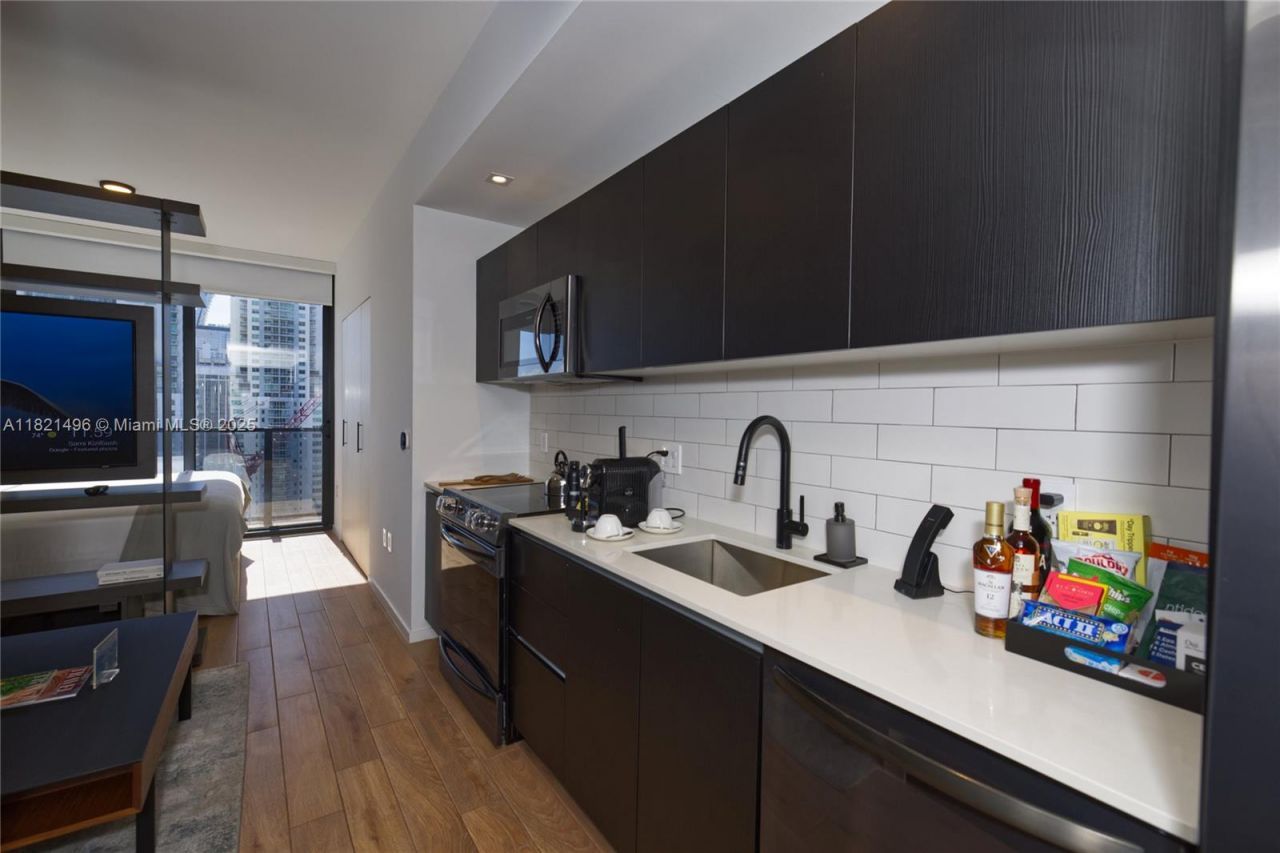 398 NE 5th St, Unit 2112, Miami, FL 33132 Photo