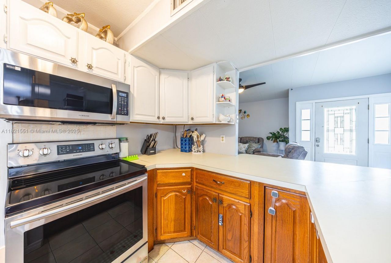 780 95th Street Ocean, Marathon, FL 33050 Photo