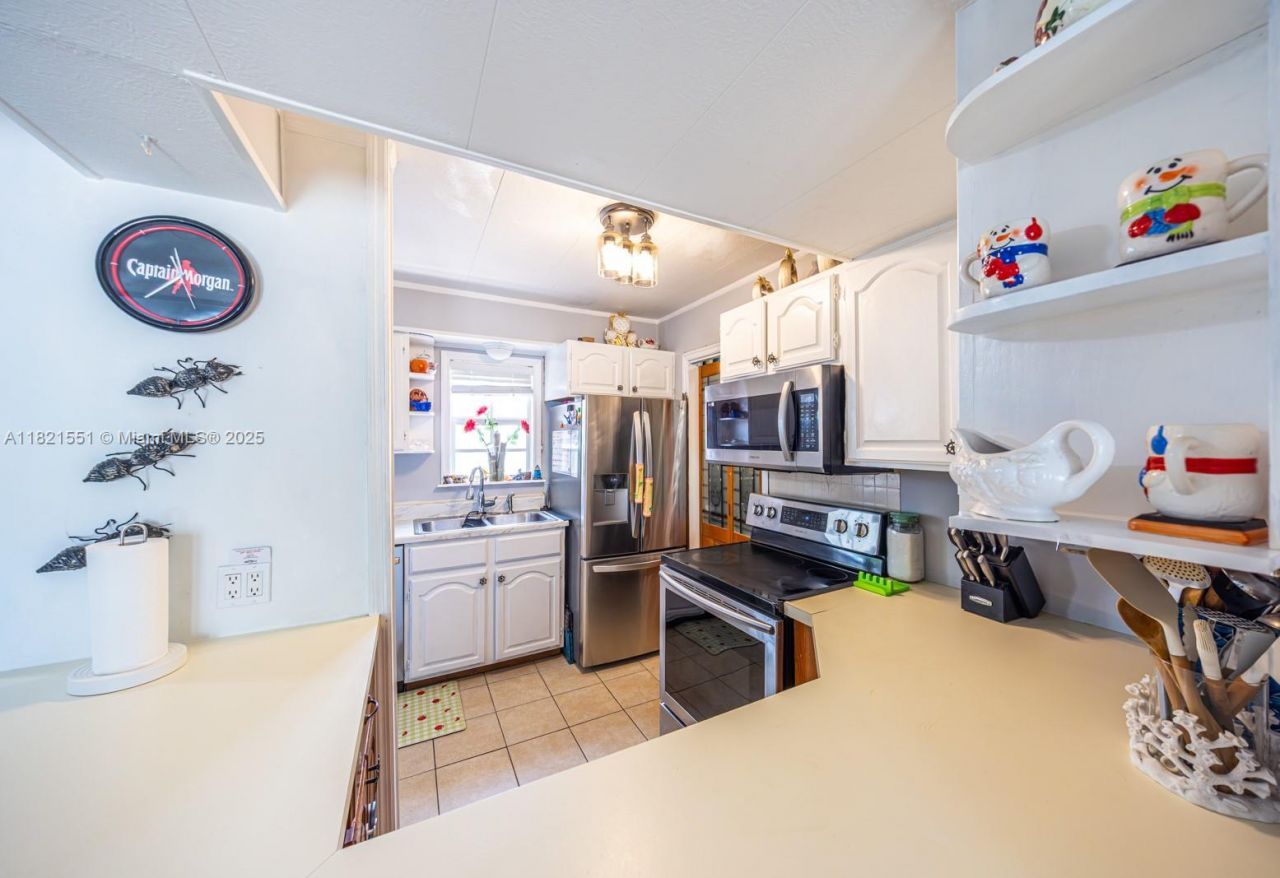 780 95th Street Ocean, Marathon, FL 33050 Photo