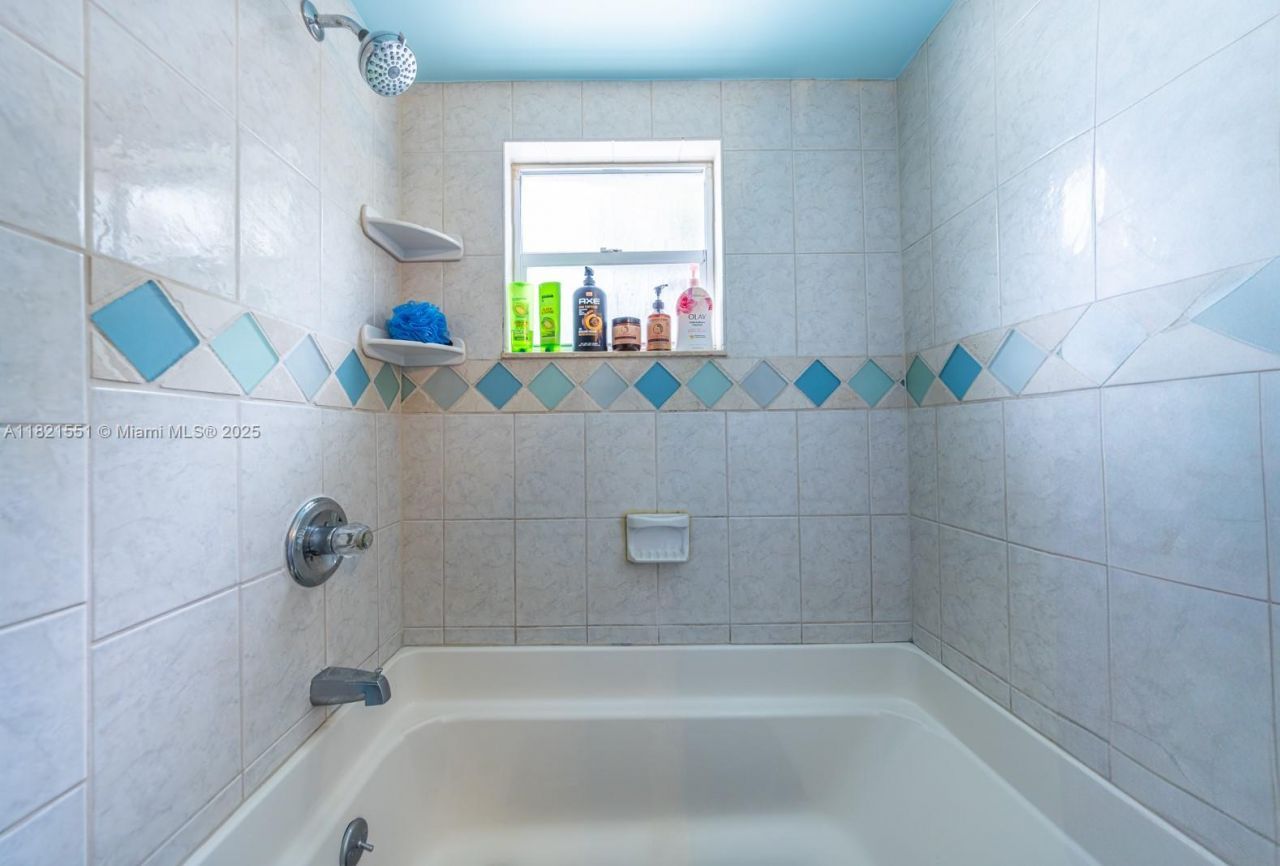 780 95th Street Ocean, Marathon, FL 33050 Photo