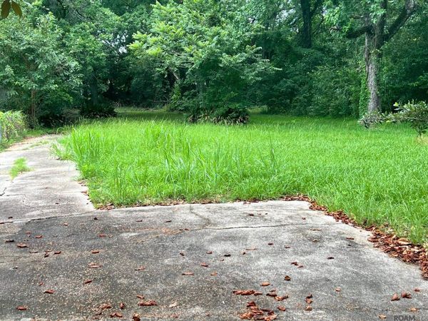 2436 Balis Dr, Baton Rouge, LA 70808