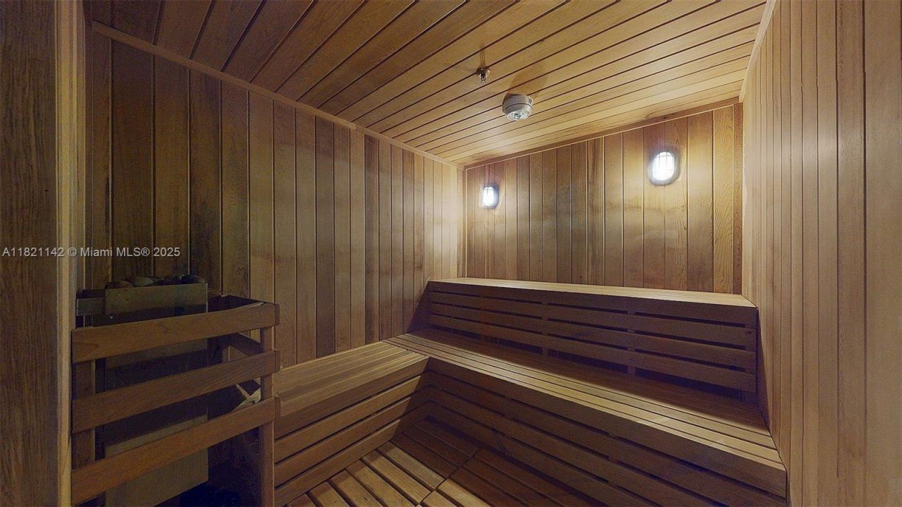 5300 NW 85th Ave, Unit 1701, Doral, FL 33166 Photo