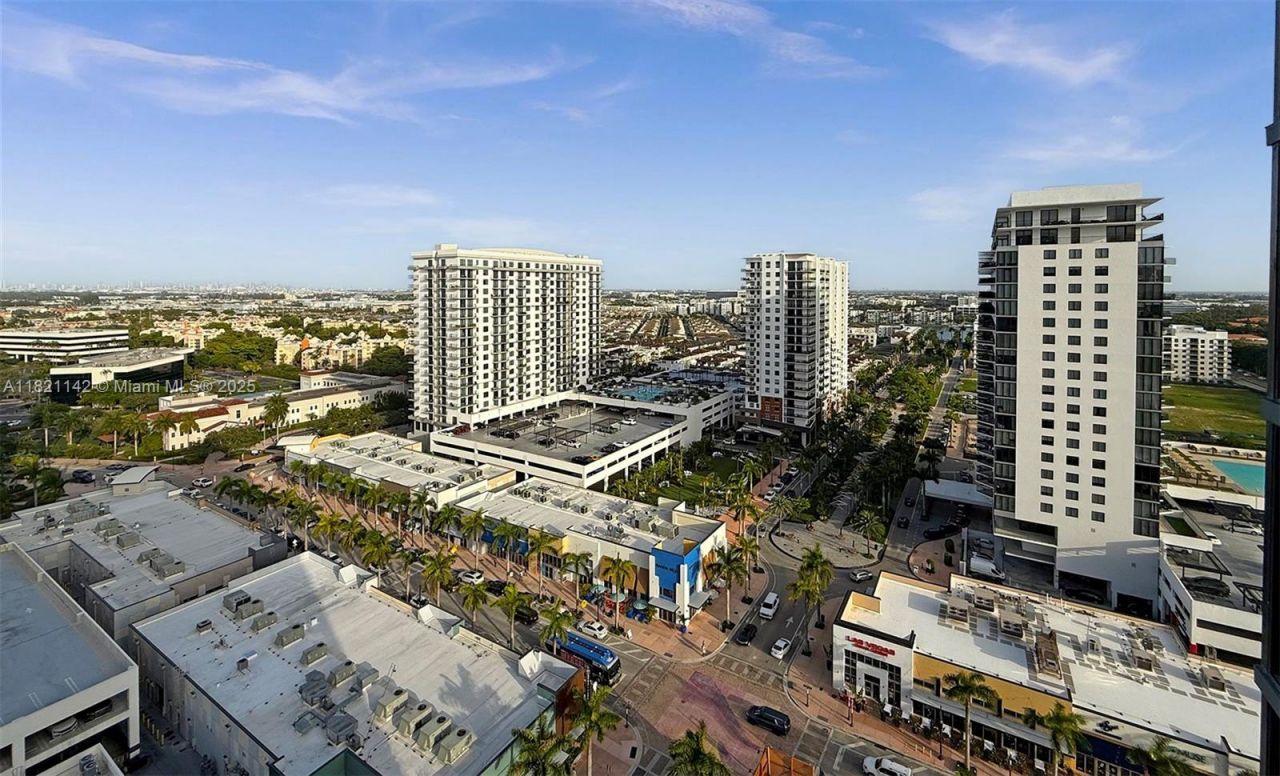 5300 NW 85th Ave, Unit 1701, Doral, FL 33166 Photo