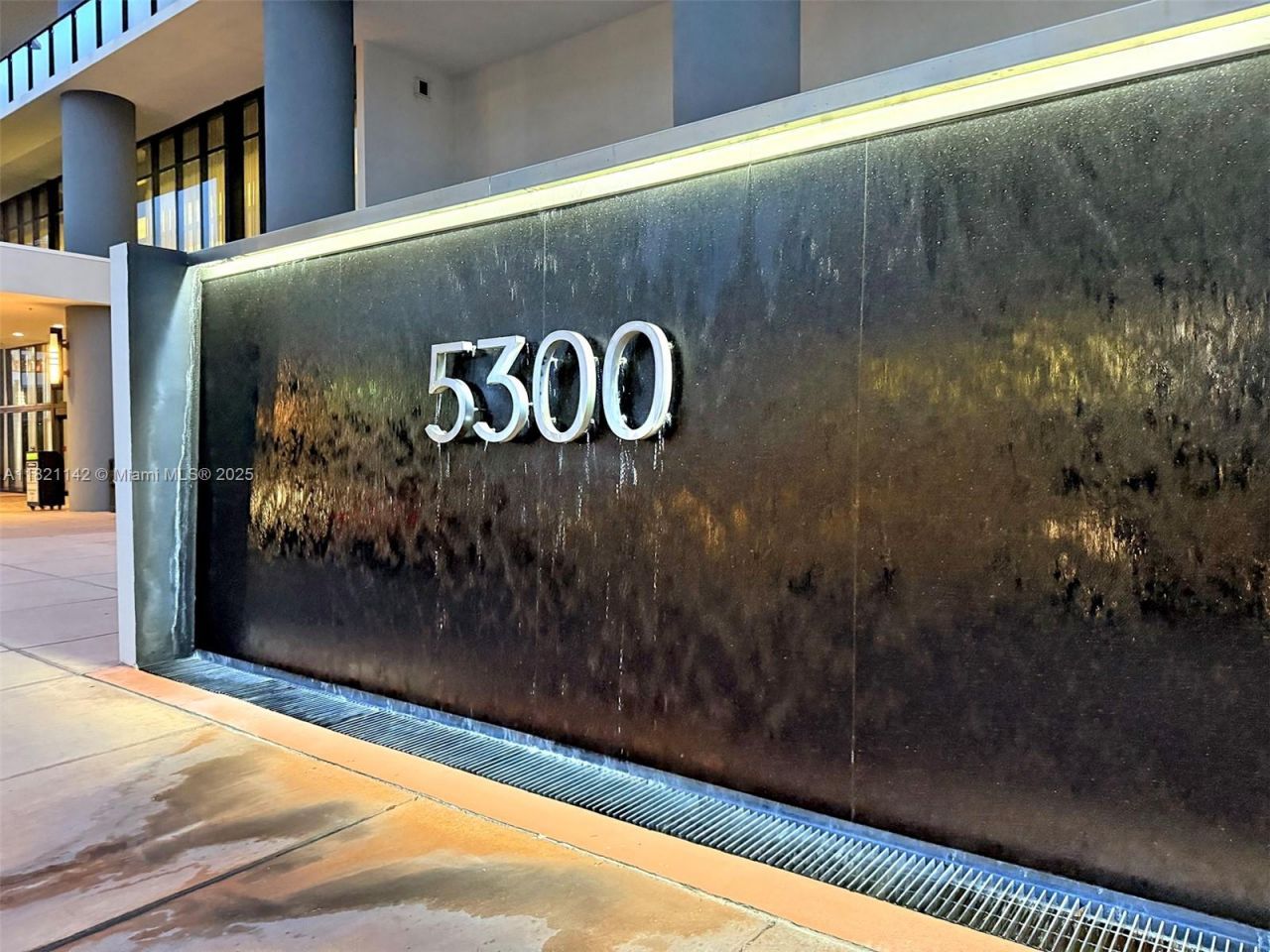 5300 NW 85th Ave, Unit 1701, Doral, FL 33166 Photo