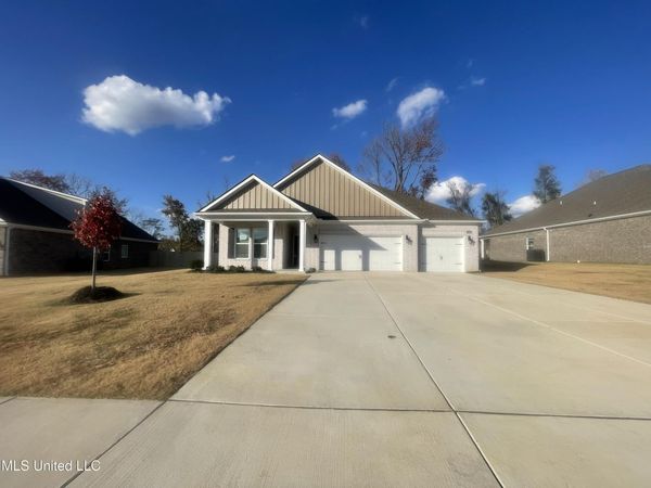 5350 Bunyan Hill Drive Drive, Olive Branch, MS 38654