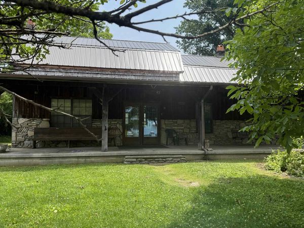 45 W 3RD, south shore, KY 41175