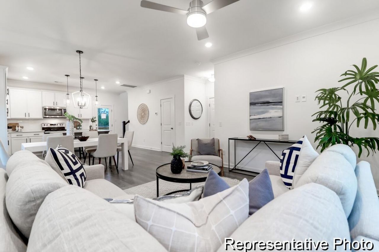 1017 Toland Drive Photo 11