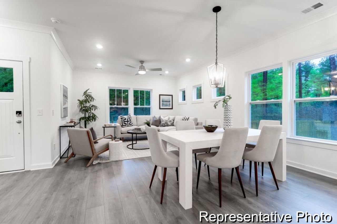 1017 Toland Drive Photo 7