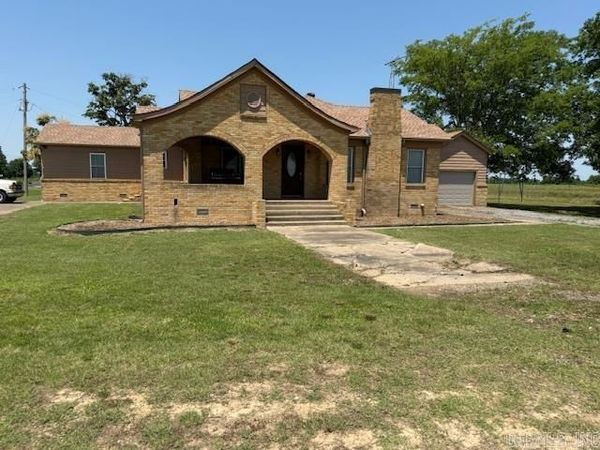 13878 N Hwy 33, Des Arc, AR 72040