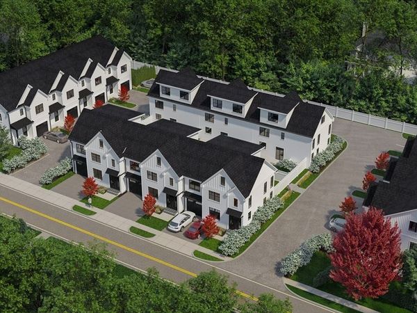 36 Loomis Street, Unit 104, Bedford, MA 01730