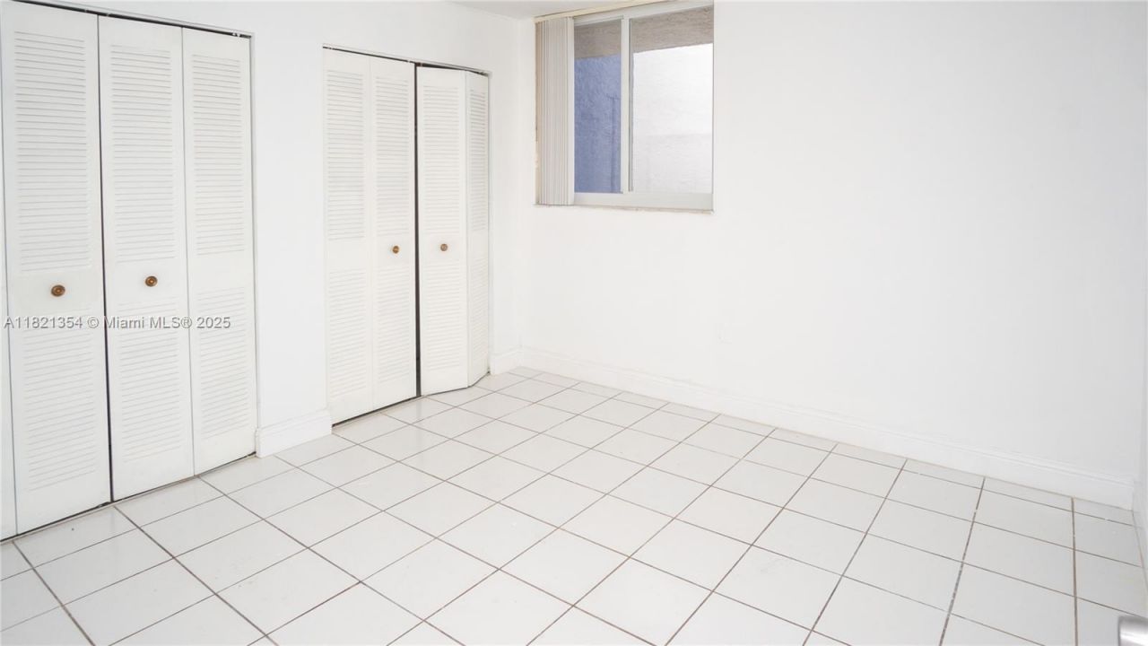 10090 NW 80th Ct, Unit 1245, Hialeah Gardens, FL 33016 Photo