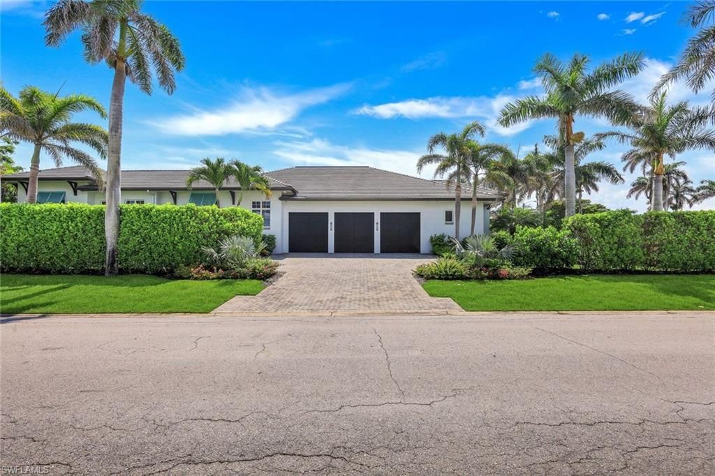 425 Harbour Dr, Naples, FL 34103 Photo