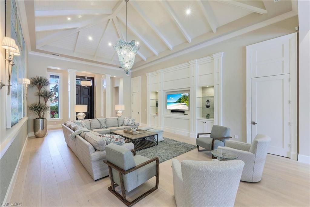 425 Harbour Dr, Naples, FL 34103 Photo