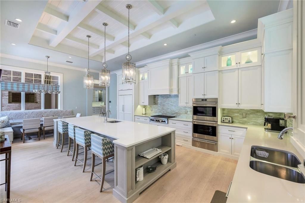 425 Harbour Dr, Naples, FL 34103 Photo