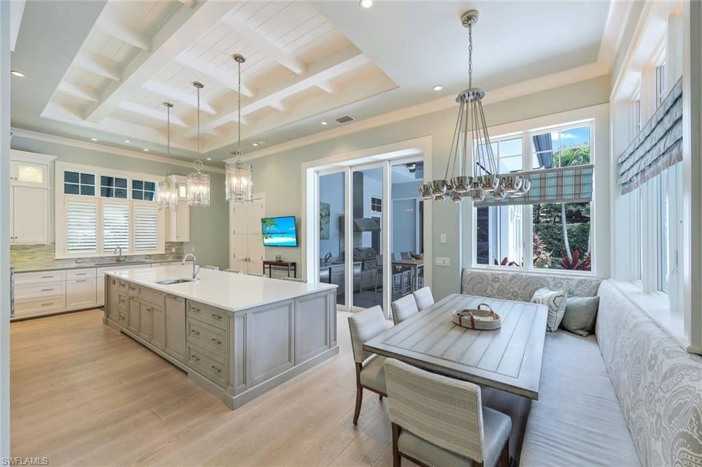 425 Harbour Dr, Naples, FL 34103 Photo