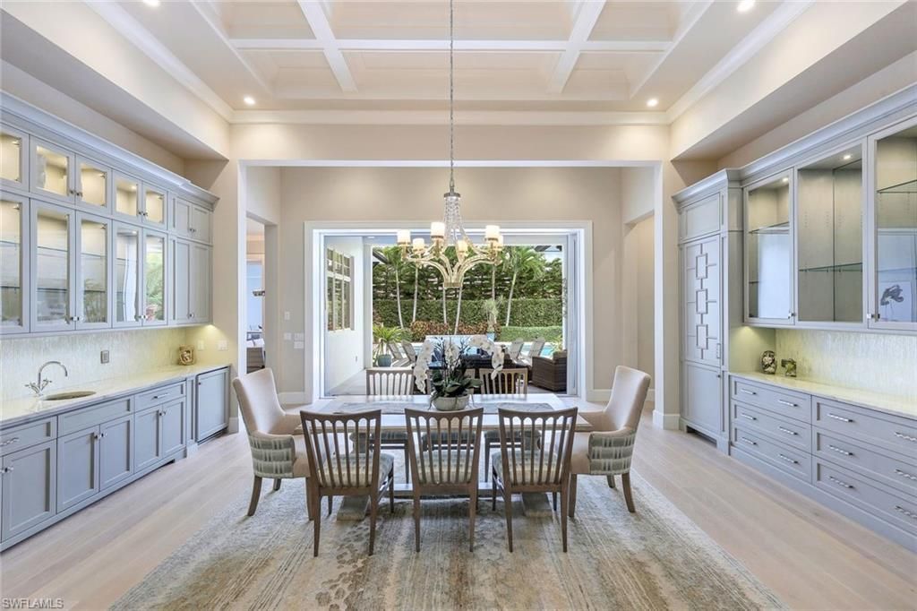 425 Harbour Dr, Naples, FL 34103 Photo