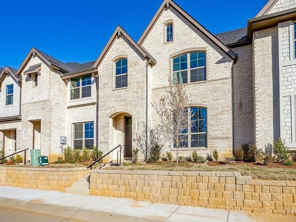 6815 Robert Reed Drive, Arlington, TX 76001