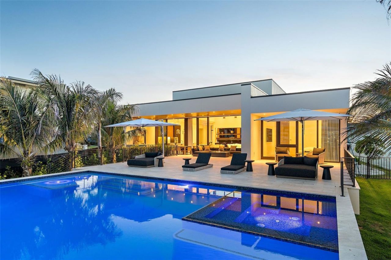 501 Barcelona Drive, Tierra Verde, FL 33715 Photo