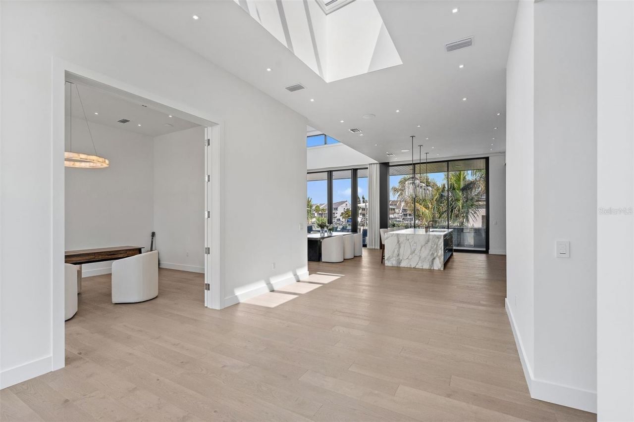 501 Barcelona Drive, Tierra Verde, FL 33715 Photo