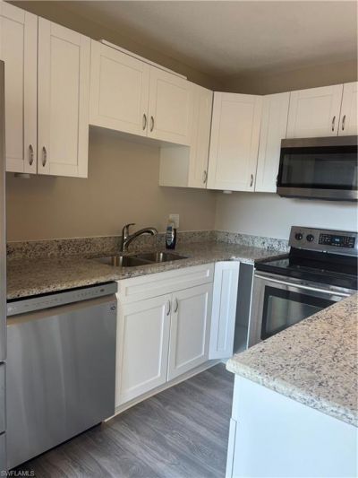 5245 Cedarbend Dr, Unit 4, Fort Myers, FL 33919 Photo