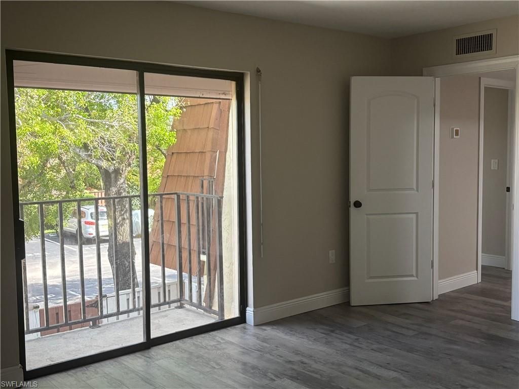 5245 Cedarbend Dr, Unit 4, Fort Myers, FL 33919 Photo