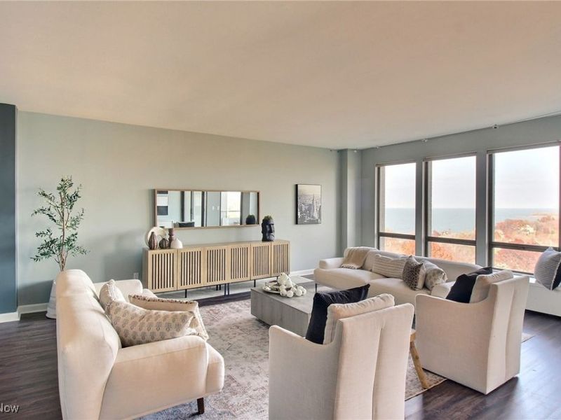 1 Bratenahl Place, Unit 1501, Bratenahl, OH 44108 Photo 6