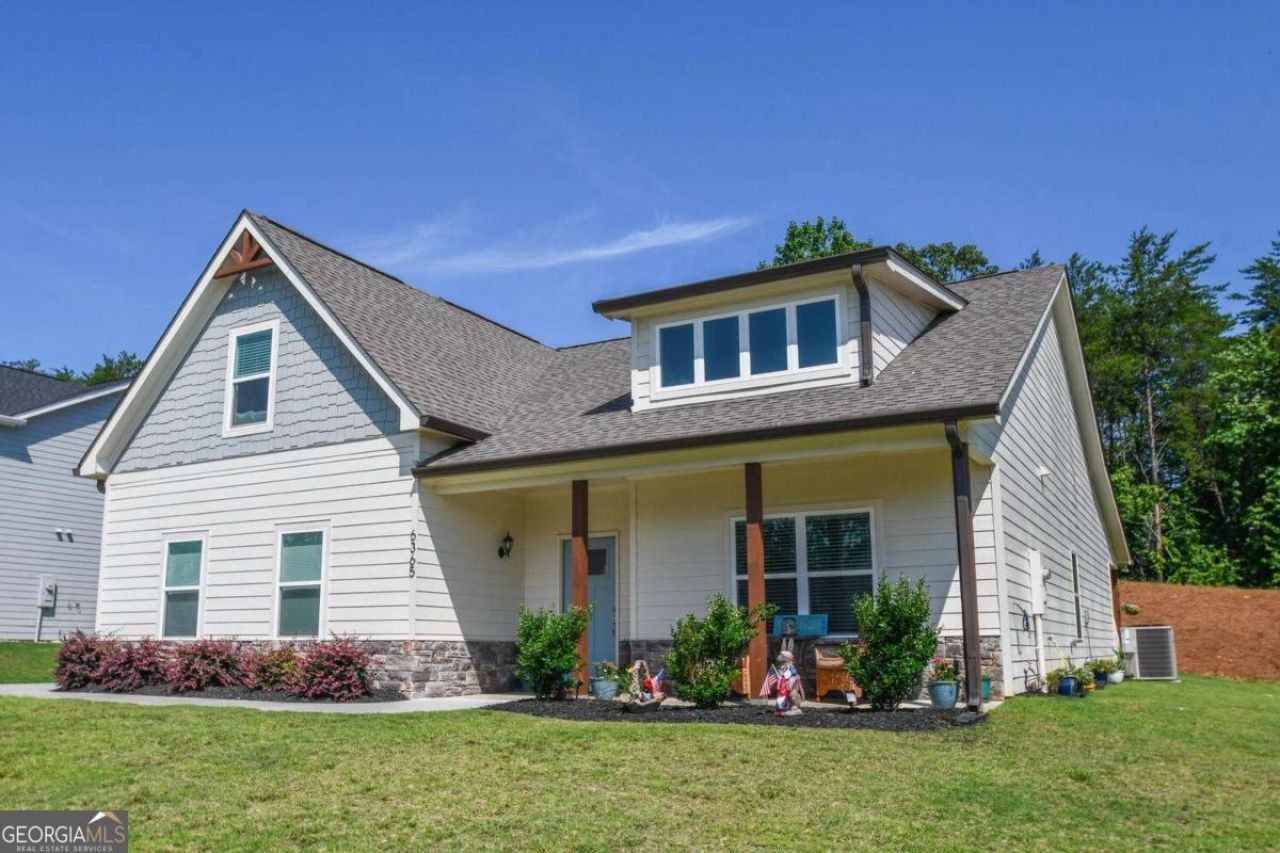 6365 Woodland Station Drive, Lula, GA 30554 Main Photo