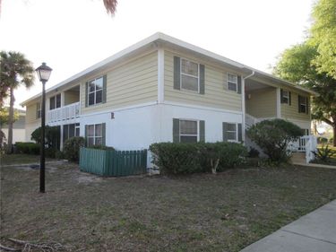 8134 FAIRWAYS CIRCLE, Unit R203, OCALA, FL 34472