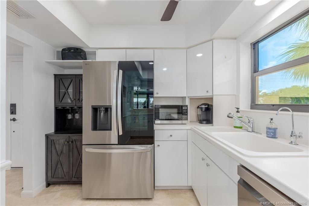 3901 SE Saint Lucie Boulevard, Unit 44, Stuart, FL 34997 Photo