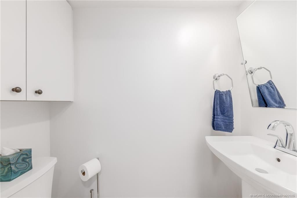 3901 SE Saint Lucie Boulevard, Unit 44, Stuart, FL 34997 Photo