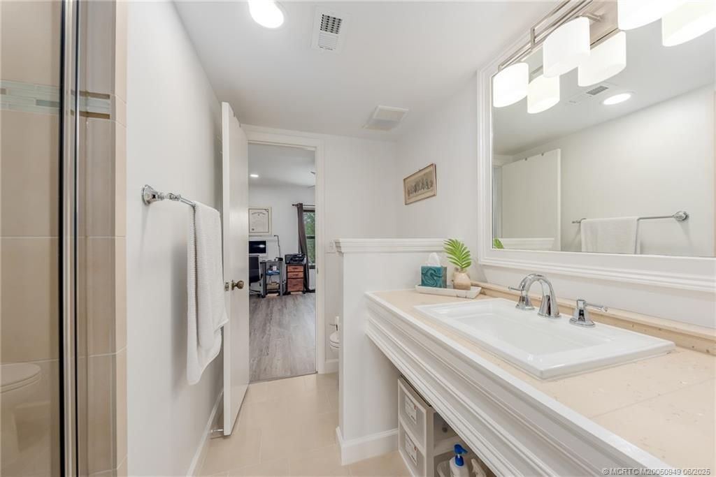 3901 SE Saint Lucie Boulevard, Unit 44, Stuart, FL 34997 Photo