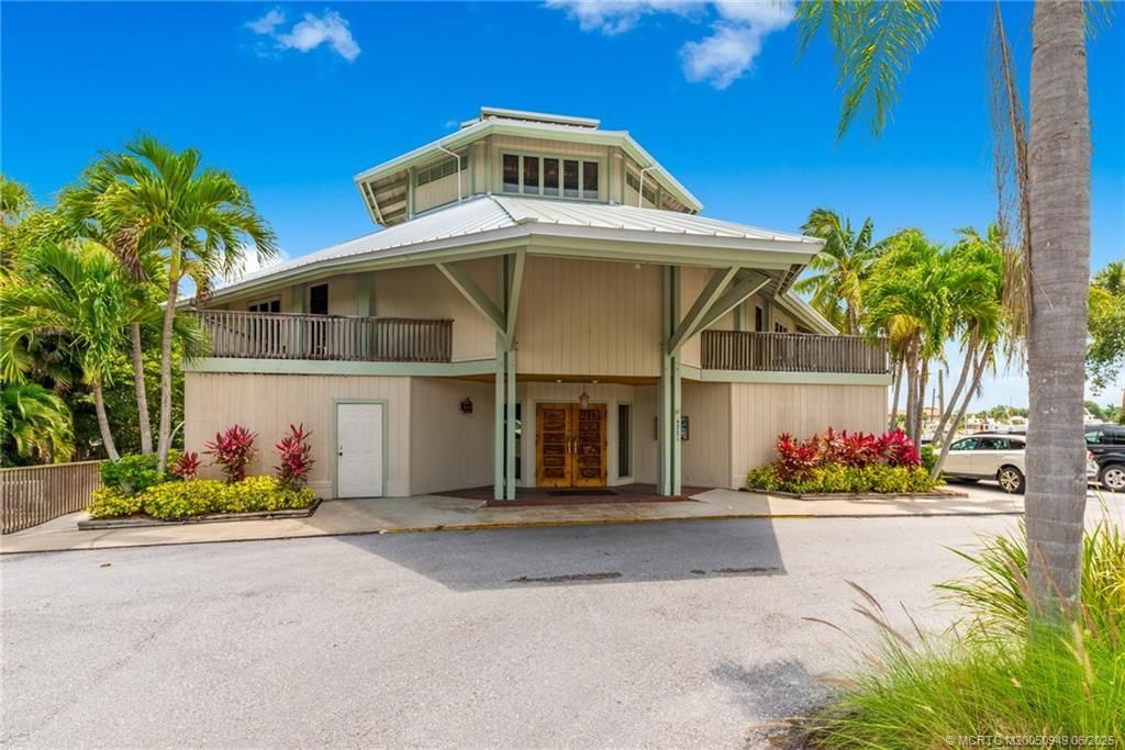 3901 SE Saint Lucie Boulevard, Unit 44, Stuart, FL 34997 Photo