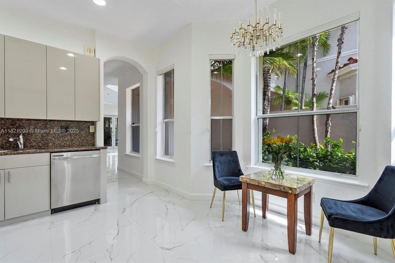 1382 Harbor Vw W, Hollywood, FL 33019 Photo