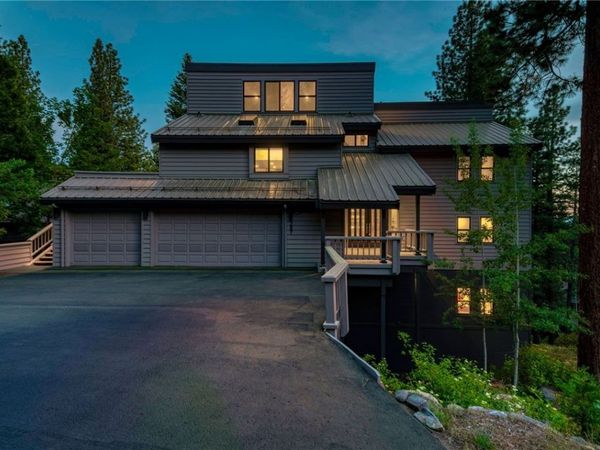 387 2nd Tee Drive, Incline Village, NV 89451