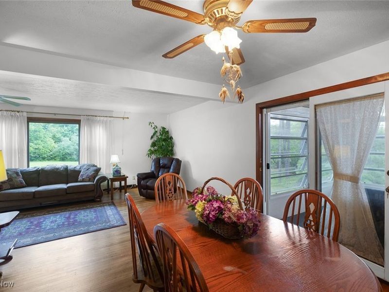 8735 Cedar Road, Chesterland, OH 44026 Photo 13