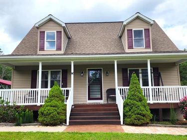 1932 HOWARDSVILLE TURNPIKE, STUARTS DRAFT, VA 24477