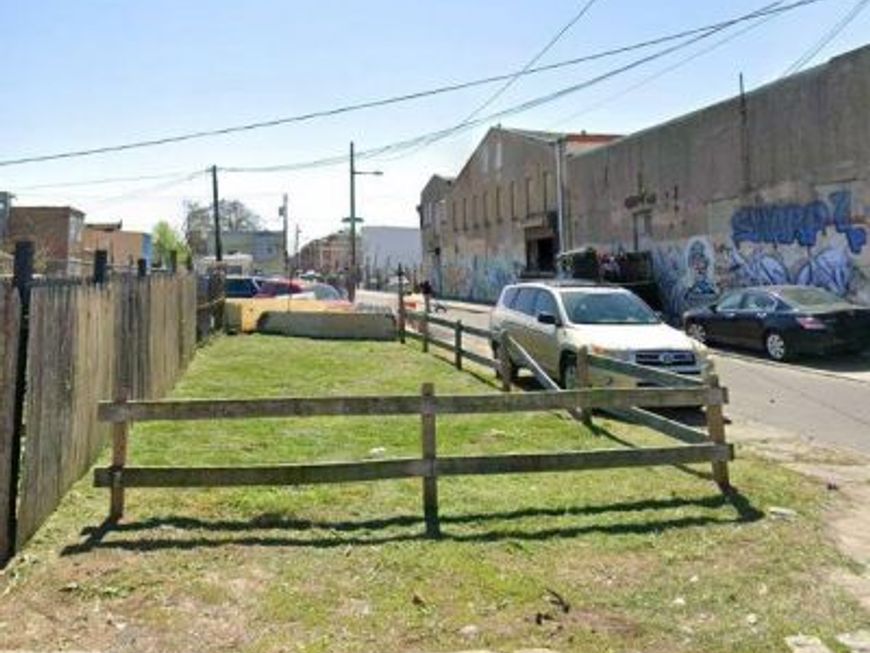 194 W Birch Street, Philadelphia, PA 19133 Main Photo